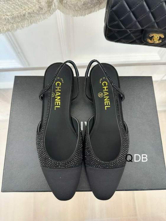 Picture of Chanel Shoes _SKUChanelsz35-402CDB05062462